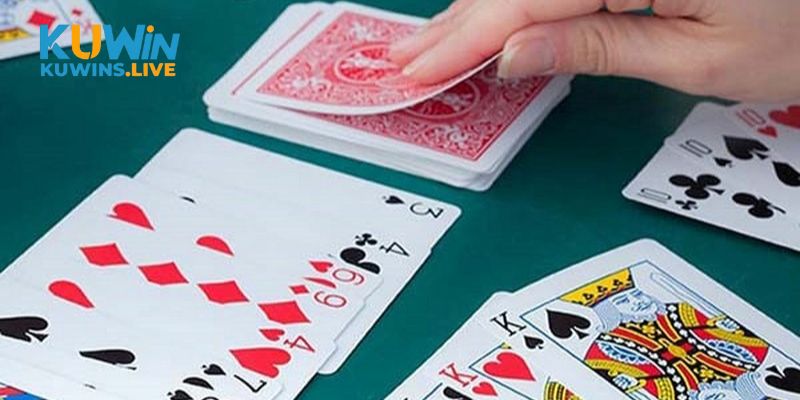 Nắm vững quy tắc cơ bản để giành chiến thắng trong mỗi ván Phỏm.